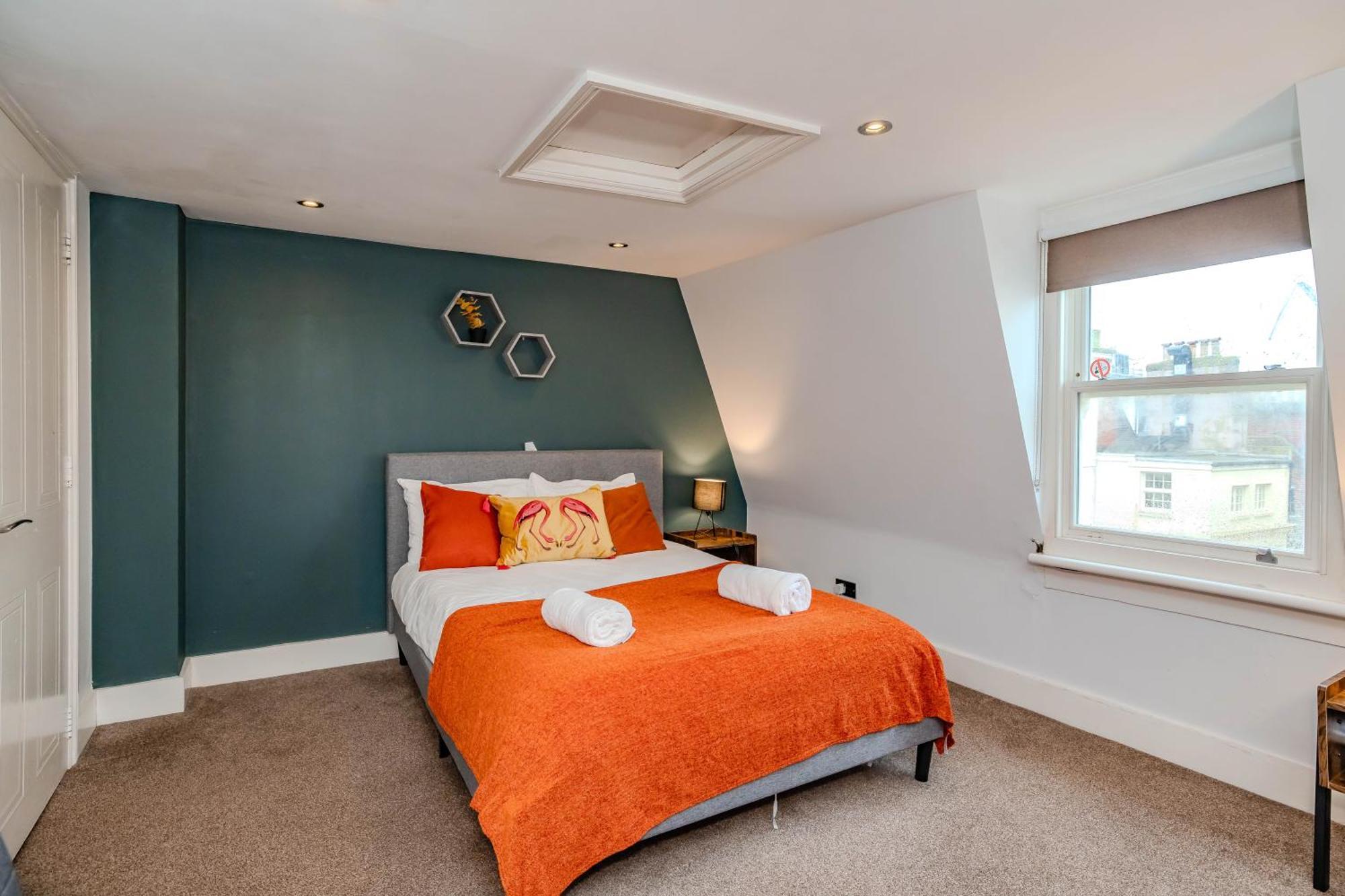 Three Bedroom Flat I Sleep Upto 9 Guests Apartment Brighton